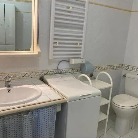 Climatise 2 Personnes Avec Terrasse Et Piscine Appartamento *